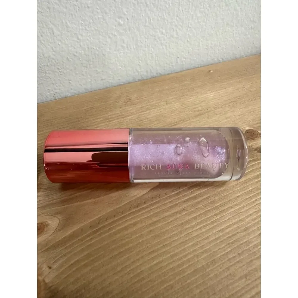 NIB 2-Pack Aura Beauty Lip Plumper Gloss